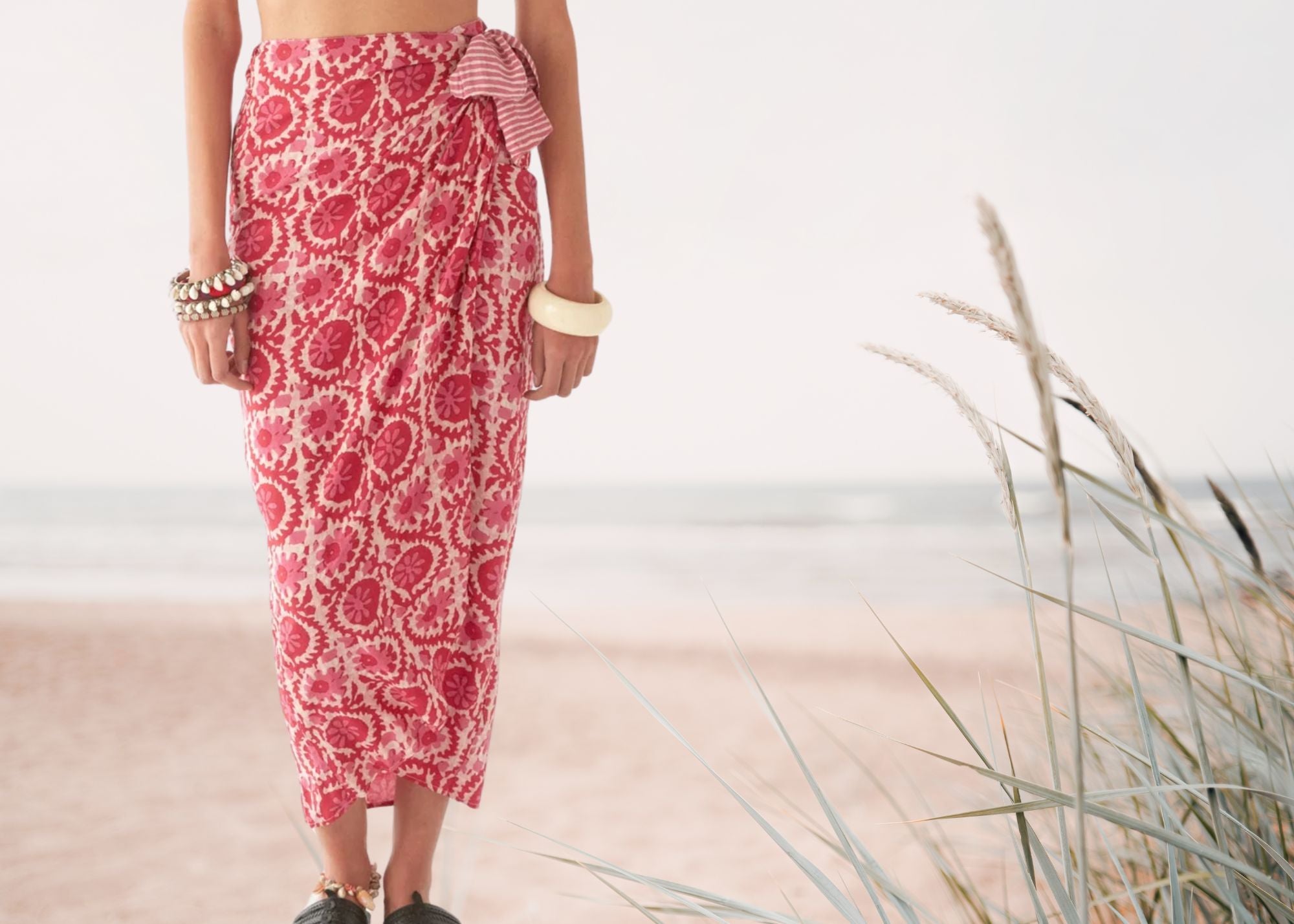 [OPEN YY] / ☆ 24FW FLY OUT MAXI SKIRT / BEIGE Generic Women Summer Button Down Maxi Skirt 2024 Casual High